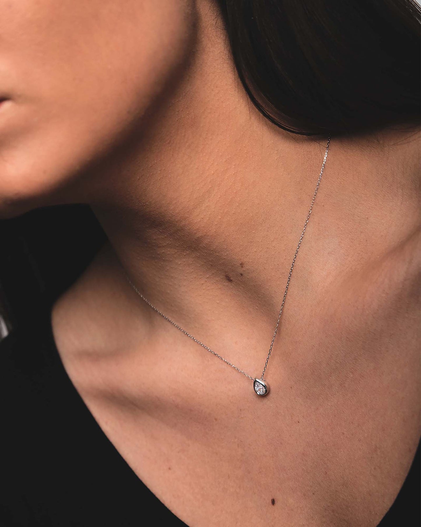 Collier Sia