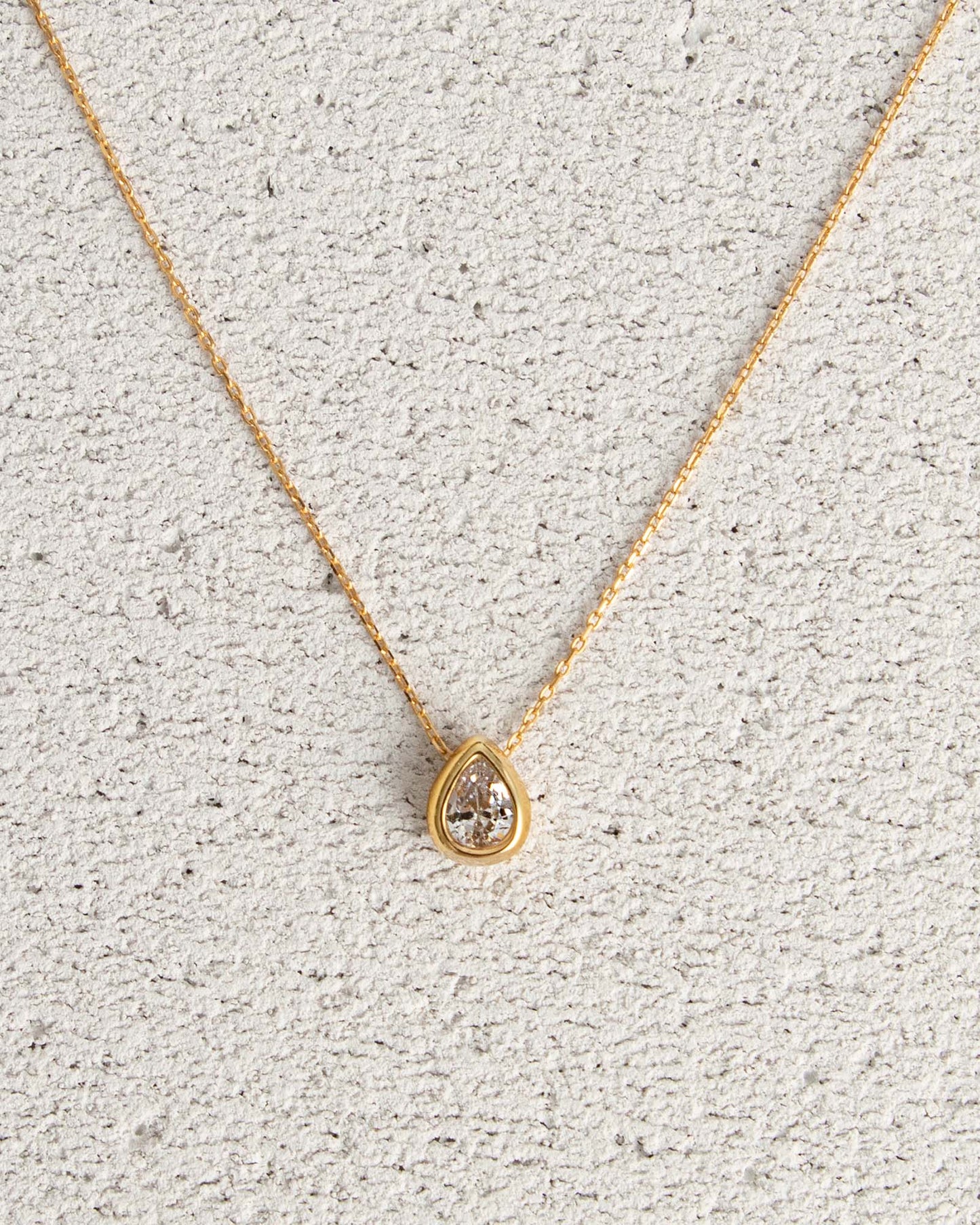 Collier Sia